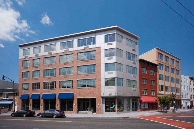 Exterior Photo Of A New York Mixed Use Building - Minno and Wasko Architects and Planners